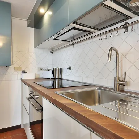 Apartment Maggio View *