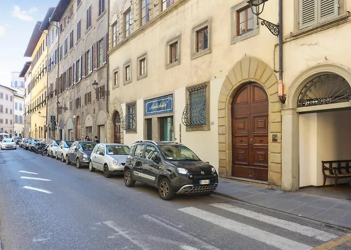 Maggio View Apartment *